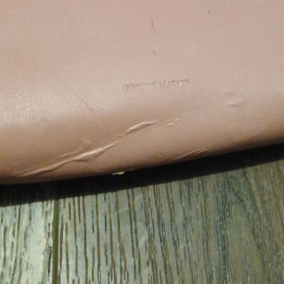 Leather wallet - Picture 4 of 10